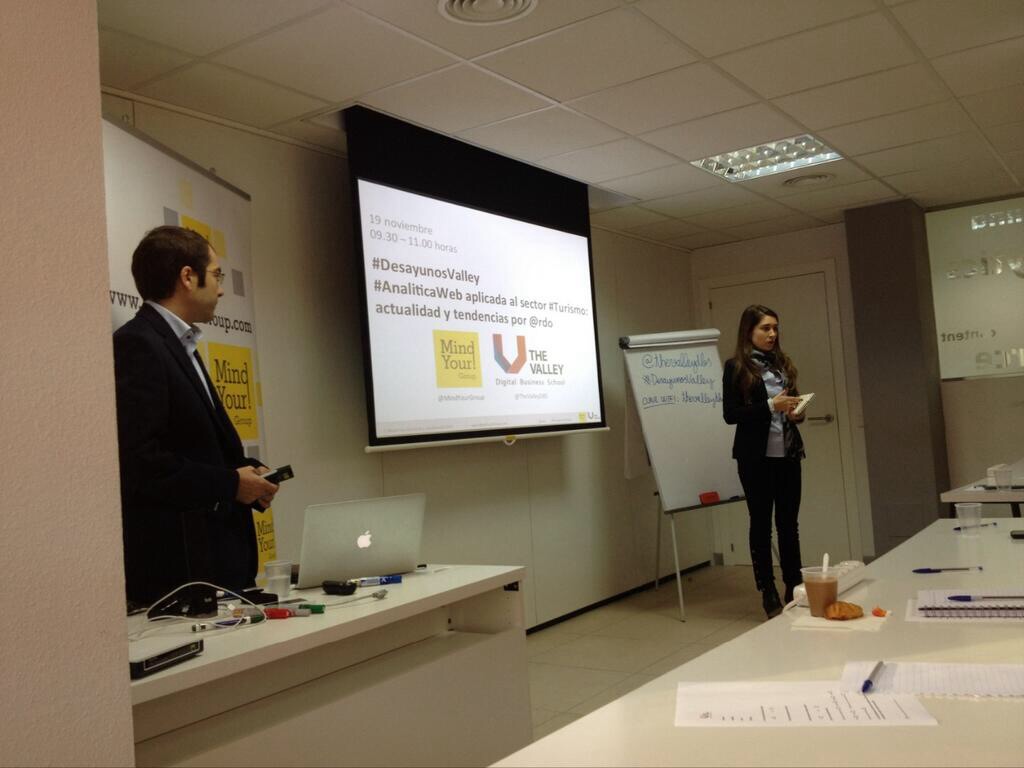 Desayuno sobre Analítica web en el sector Turismo